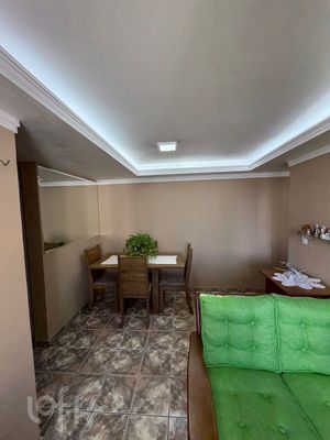 Image 1 - 874181