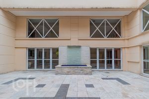 Image 31 - 874203