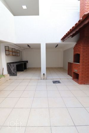 Image 22 - 874212