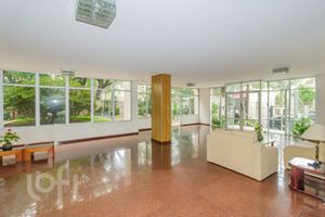 Image 27 - 874215