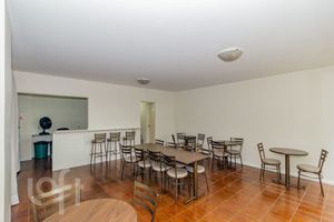 Image 35 - 874215