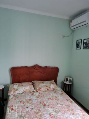 Image 17 - 874217