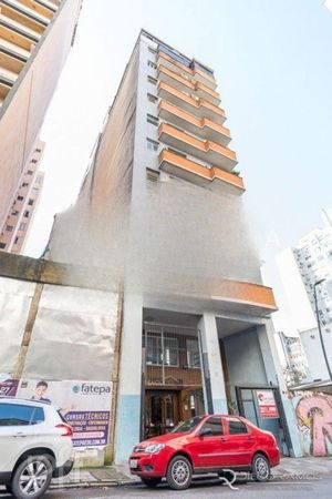 Image 11 - 874221