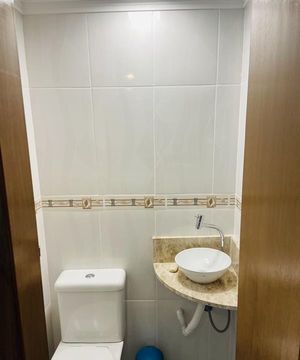 Image 16 - 874222