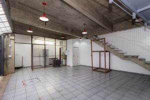 Image 90 - 874233
