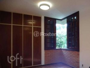 Image 7 - 874233