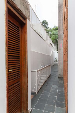 Image 85 - 874233