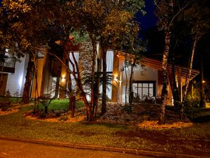 Image 9 - 874263