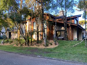 Image 4 - 874263