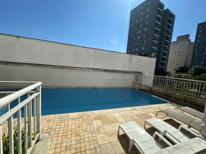 Image 19 - 874267