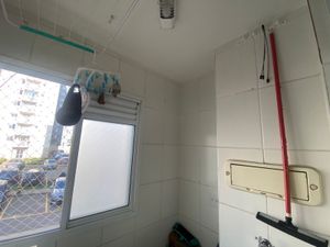 Image 7 - 874271