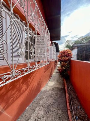 Image 23 - 874272