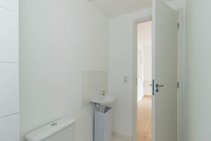 Image 14 - 874277