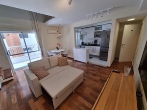 Image 1 - 874282