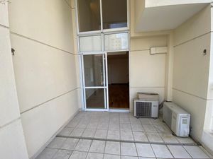 Image 15 - 874283