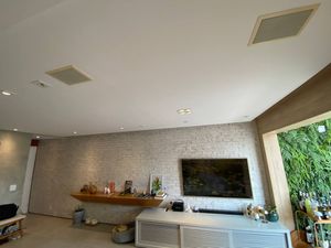 Image 25 - 874284