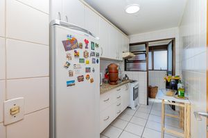 Image 26 - 874287