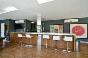Image 26 - 874288