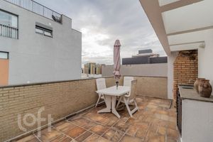 Image 37 - 874302