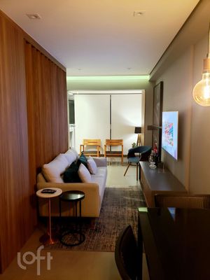 Image 17 - 874309