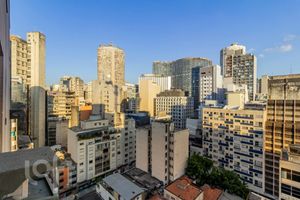 Image 13 - 874313