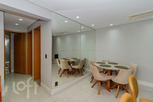 Image 1 - 874315