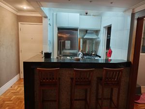 Image 8 - 874323