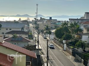 Image 10 - 874335