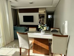 Image 3 - 874335