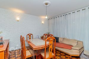 Image 46 - 874336