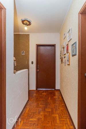 Image 9 - 874336