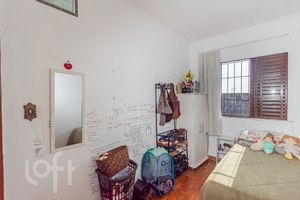 Image 25 - 874336