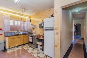 Image 28 - 874340