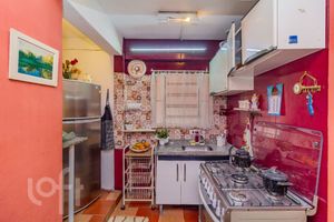 Image 37 - 874340