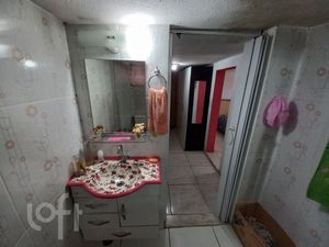 Image 17 - 874340