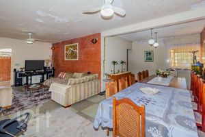 Image 4 - 874340