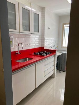Image 7 - 874341