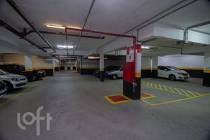 Image 21 - 874368