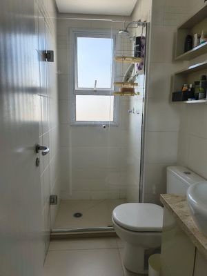 Image 7 - 874370