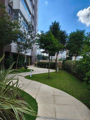 Image 26 - 874370