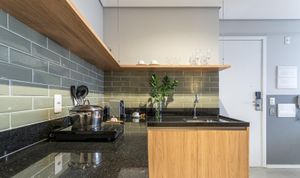 Image 9 - 874374