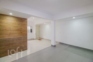 Image 1 - 874376