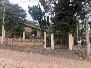 Image 1 - 874395