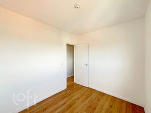 Image 8 - 874406