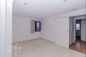 Image 10 - 874416