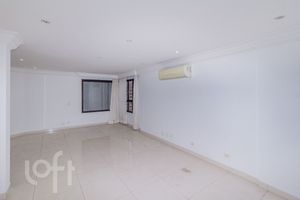 Image 5 - 874416