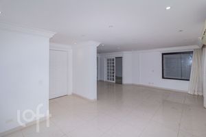 Image 4 - 874416