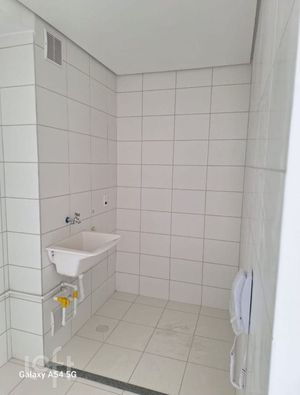 Image 3 - 874417