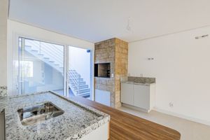 Image 25 - 874428