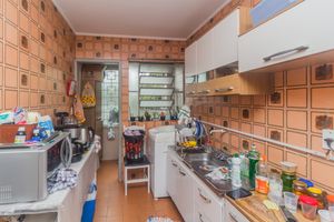 Image 14 - 874439